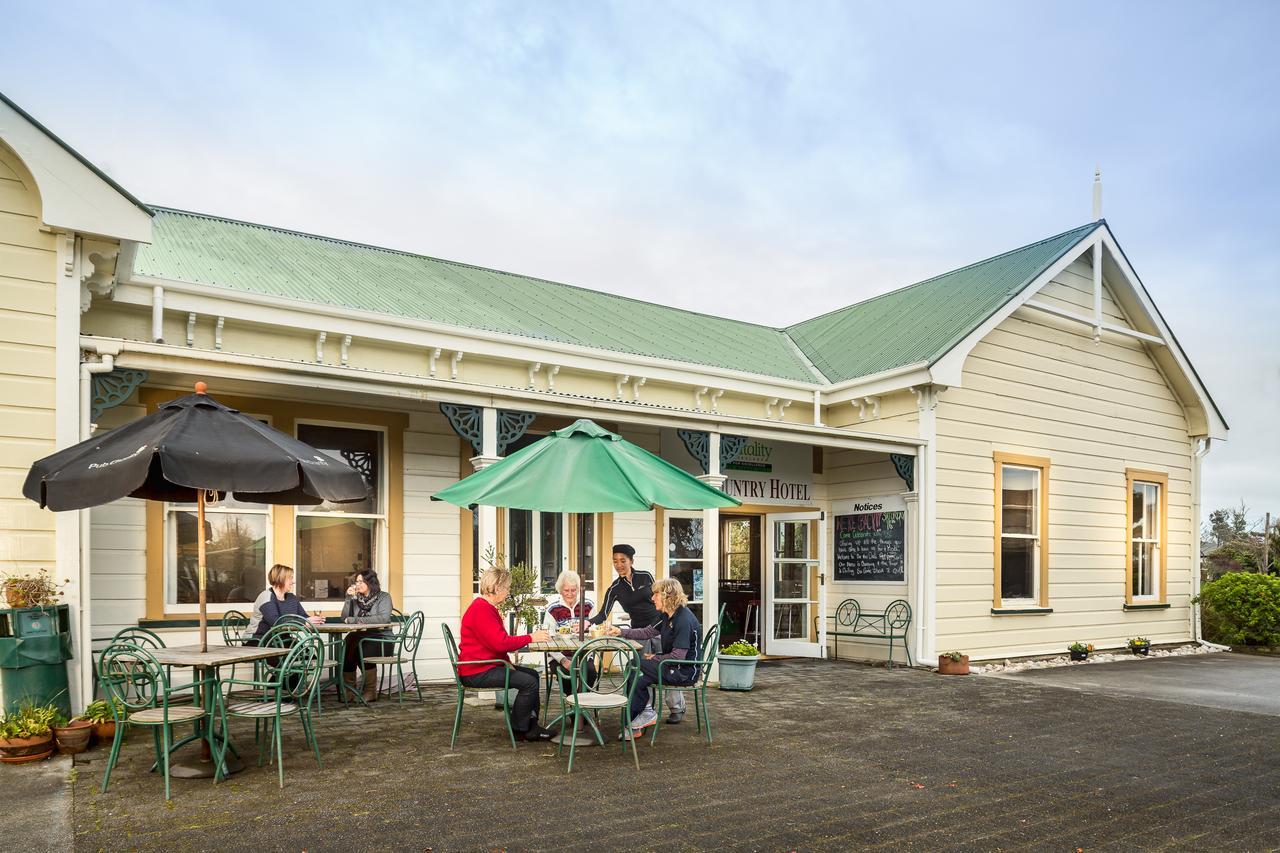 Karamea Village Hotel Exterior photo